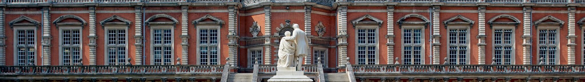 Университет Royal Holloway, University of London